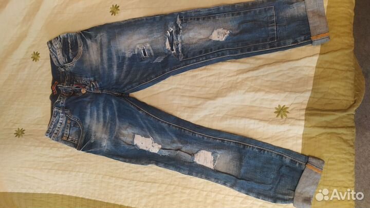 Джинсы женские