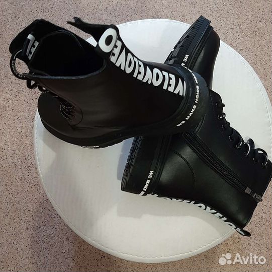 Ботинки женские