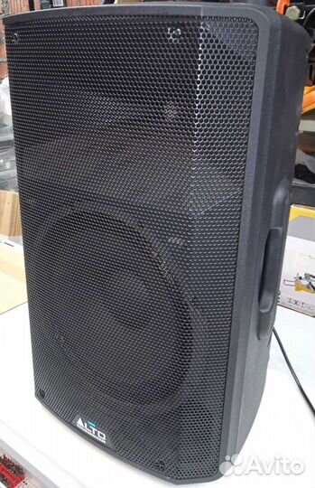 Активная ас (концертная) Alto TX212 600 вт, 12