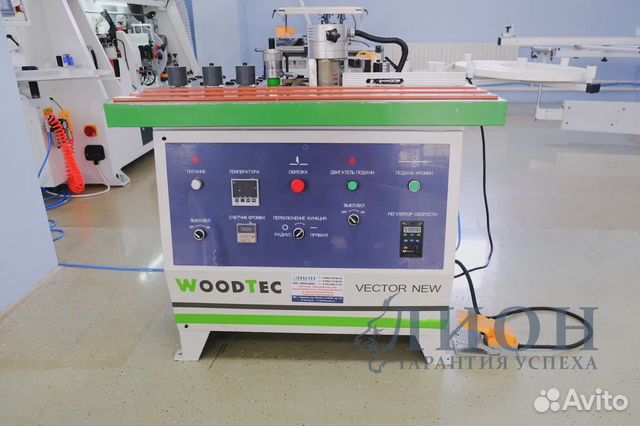 Кромкооблицовочный станок с ручной подачей