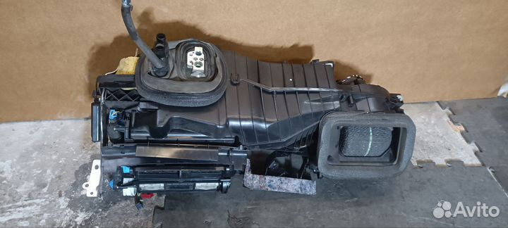 Отопитель audi A3 8P1 2008