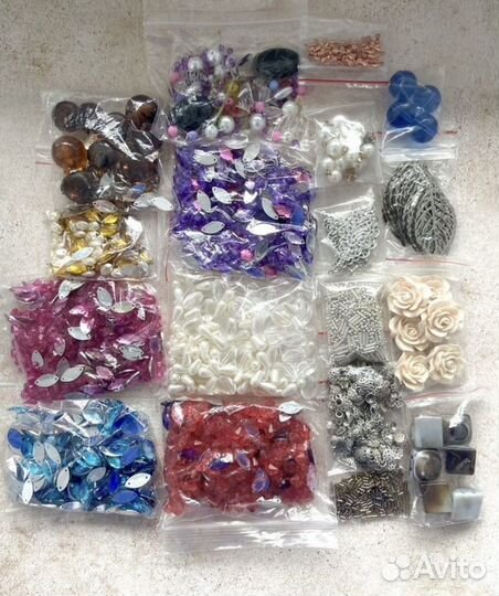 Бисер, стразы, камни фурнитура