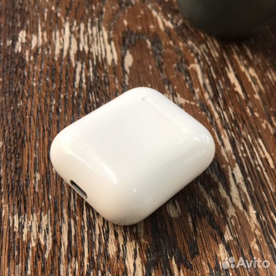 AirPods 1-го поколения