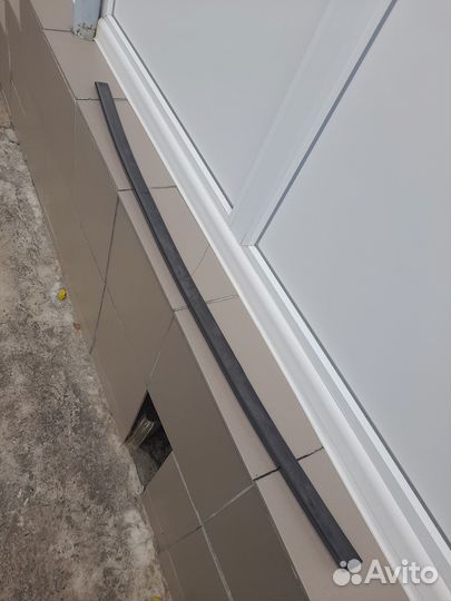 Спойлер на багажник