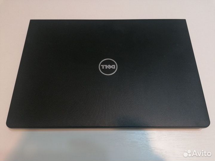 Ноутбук Dell на Core i3 для работы учебы и игр