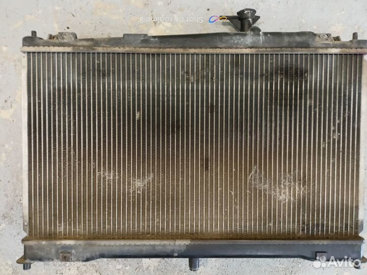 Радиатор двигателя мазда 6 GG 1.8/2.0