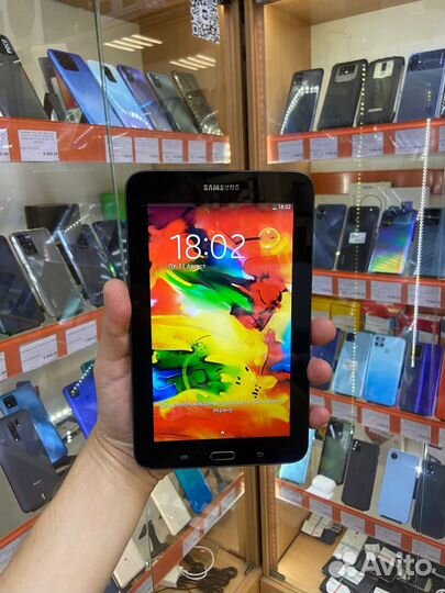 Планшет Samsung Galaxy Tab 3 7.0 Lite SM-T110