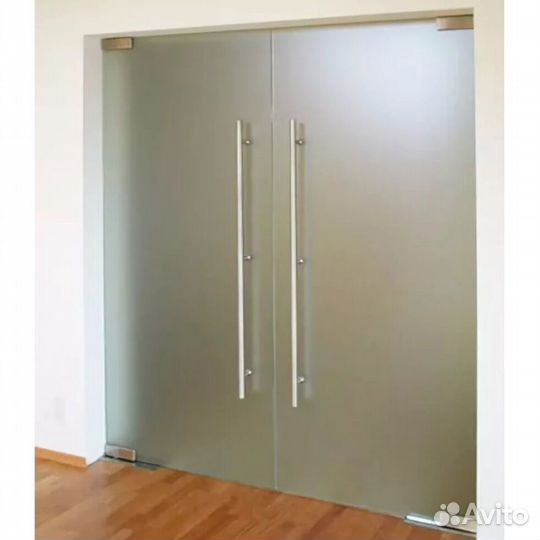 Стеклянные двери в офис и квартиру