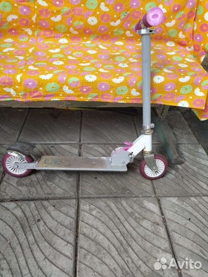 Детский велосипед,и самокат