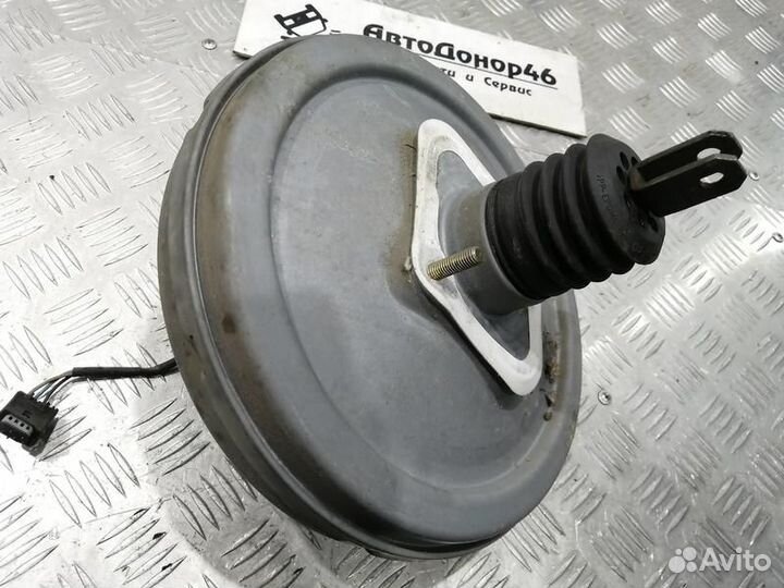 Усилитель тормозов вакуумный Mercedes W208 CLK