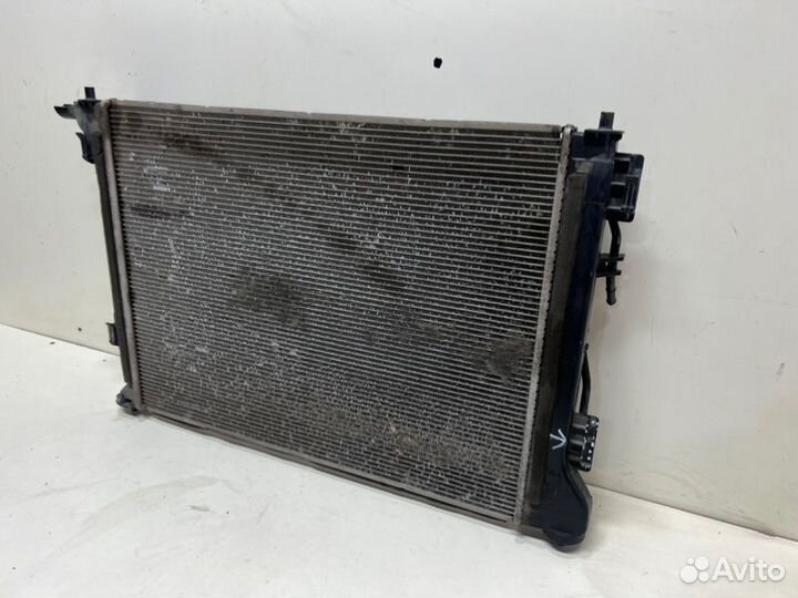 Радиатор охлаждения (АКПП) Kia Sportage 4