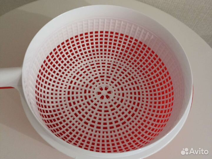 Дуршлаг, сыродельница