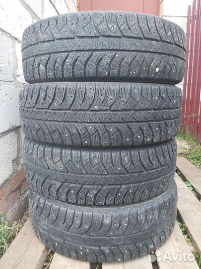 Bridgestone Ice Cruiser 7000 185/65 R15 88T