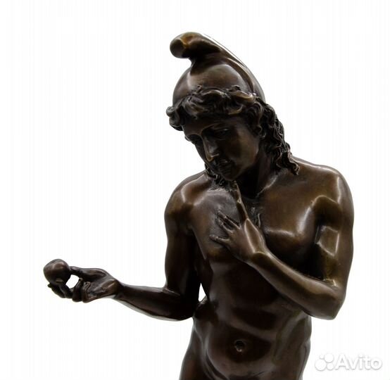 Антикварная бронзовая скульптура 