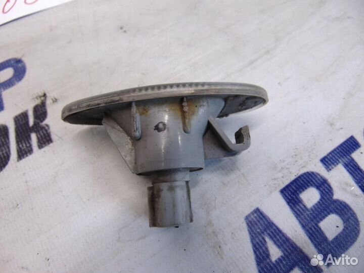 Повторитель на крыло для Mitsubishi Lancer Cedia