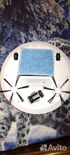 Робот пылесос