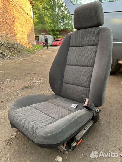 Комплект сидений BMW