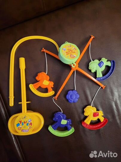 Мобиль на кроватку