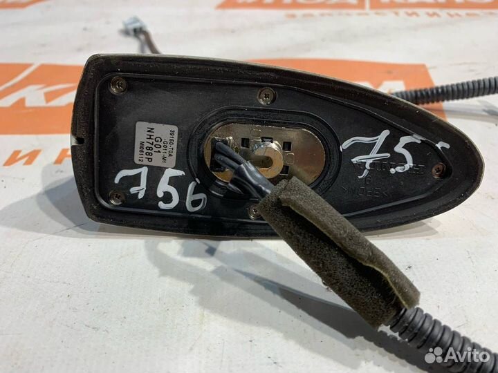 Антенна на крыше Honda CR-V 4 2013