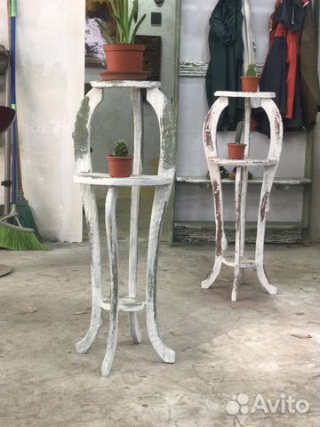 Подставка под цветы