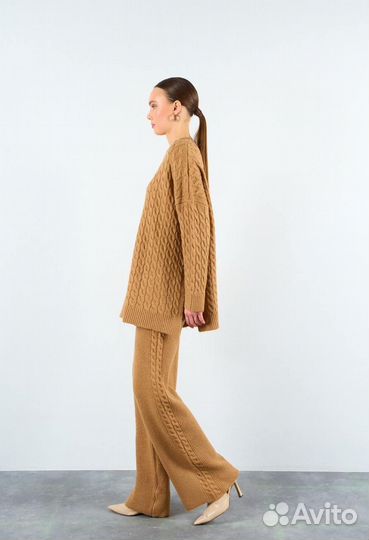 Трикотажный костюм косичка