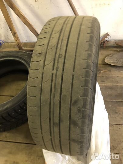 Continental ContiPremiumContact 2 215/55 R17 94V