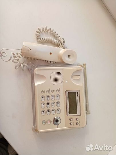 Кнопочный телефон