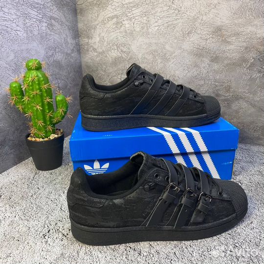 Мужские кроссовки Adidas superstar ayoon W