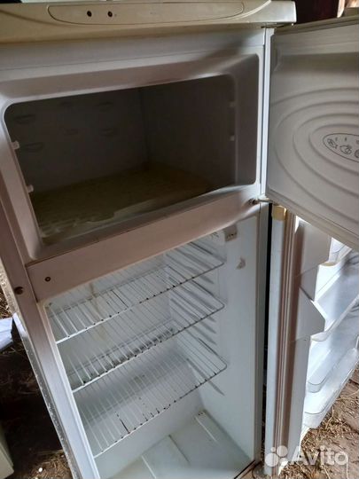 Холодильник бу норд