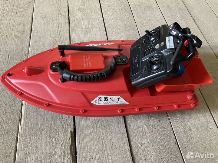 Продам кораблик