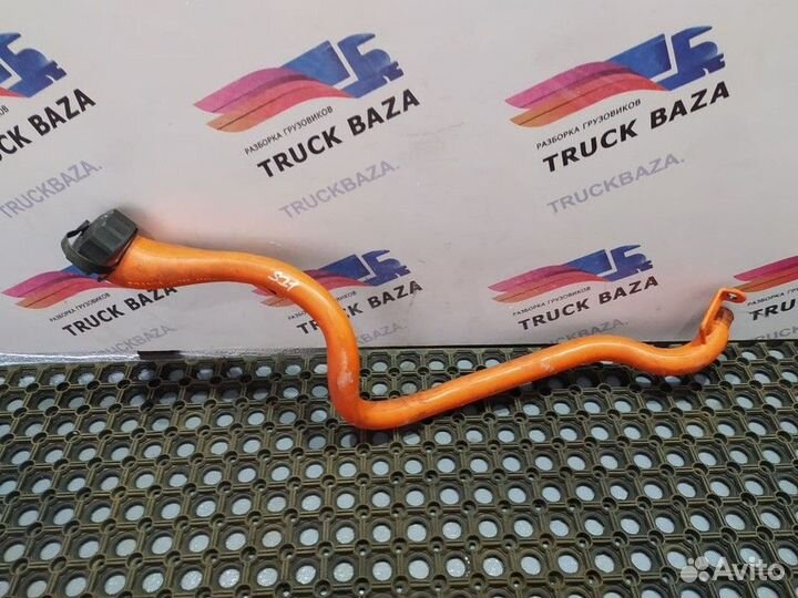 Маслозаливная горловина