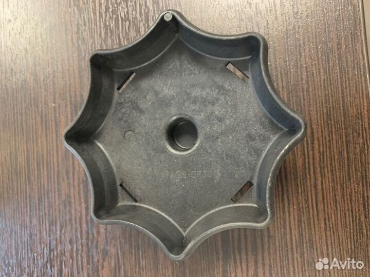 Крепление запасного колеса Porsche Cayenne 958 3.6