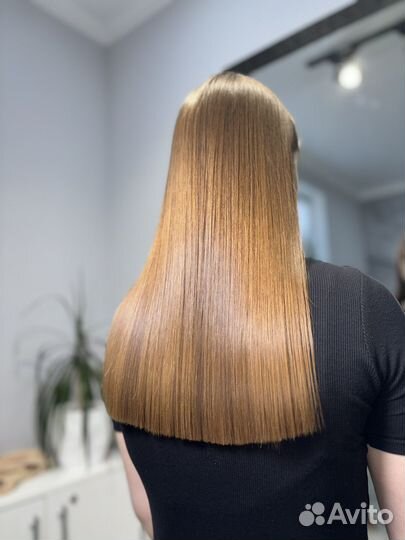 Кератиновое выпрямление волос