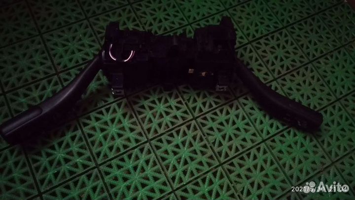 Под рулевой переключатель для skoda rapid