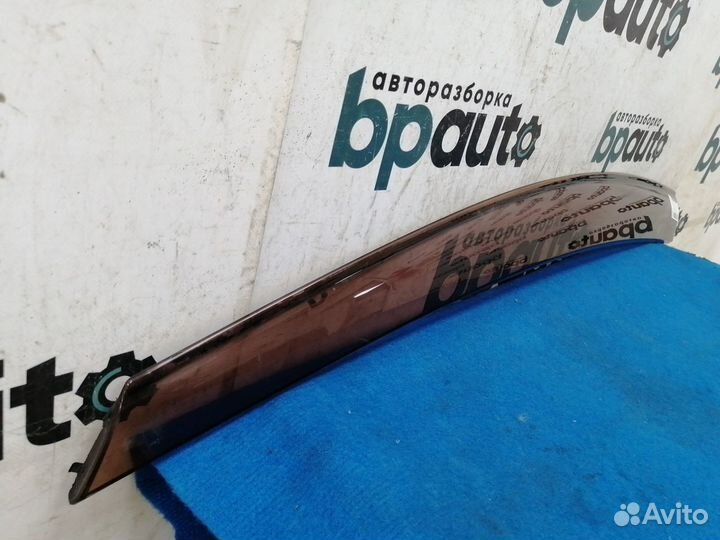 Ветровик передней левой двери Nissan Murano Z51