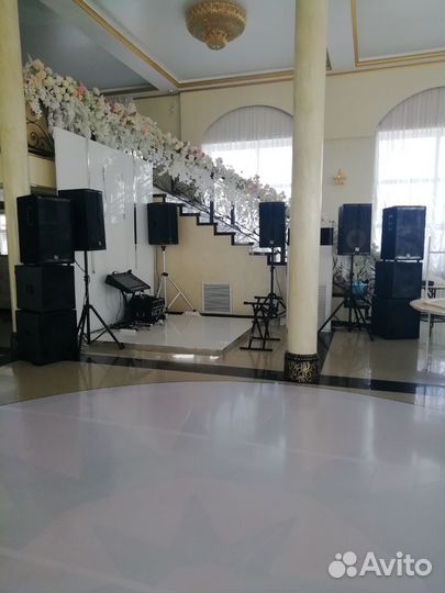 Колонки Electro voice. Комплект. тх1152