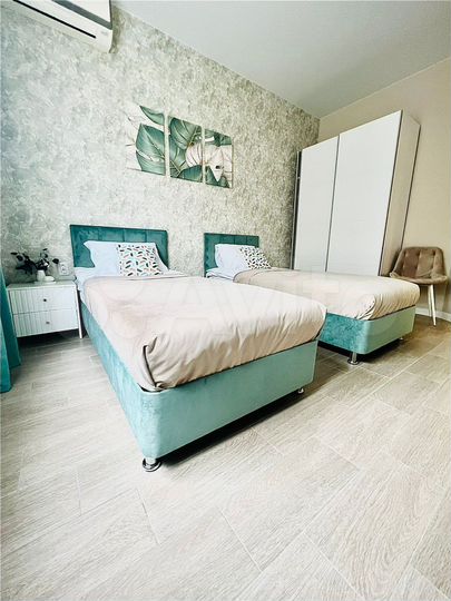 2-к. квартира, 55 м², 1/16 эт.