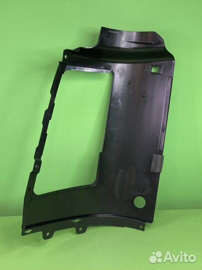 Облицовка фары правая \Volvo FM9/12. FH12/16 NEW M