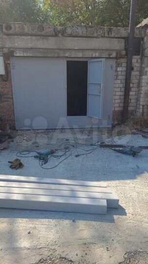 Гараж, > 30 м²