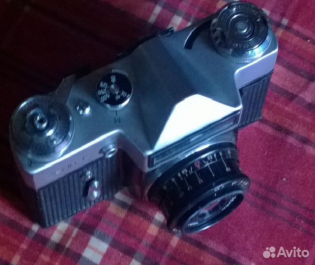 Ретро советский фотоаппарат Zenit-E industar 50