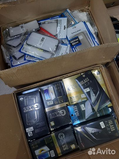 Стёкла защитные, чехлы