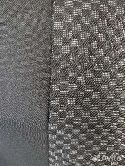 Автомобильные чехлы Лада Гранта задние(раздельный)