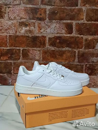 Кроссовки Nike