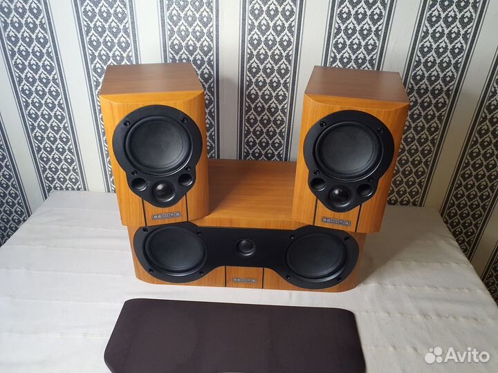 Mission m30i, центр Mission M3C2i