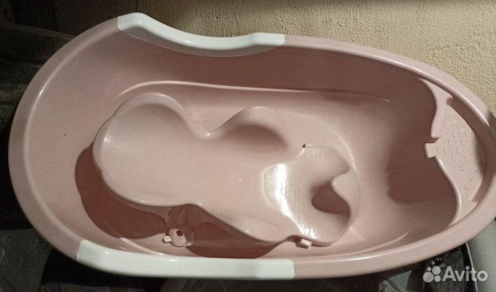 Ванночка для купания с горкой