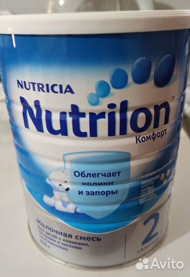 Детская смесь Nutrilon Комфорт 2