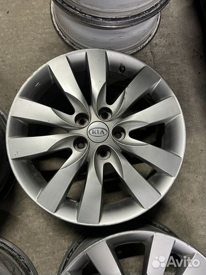 Оригинал Литые диски Kia 5x114.3 Dia 67.1 R17 Идеа