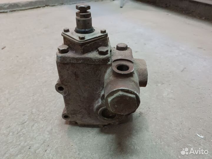 Запчасти для бульдозер Т-170