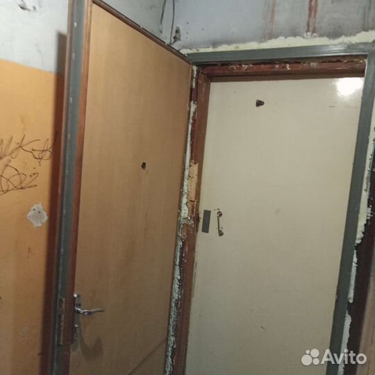 Дверь входная металлическая