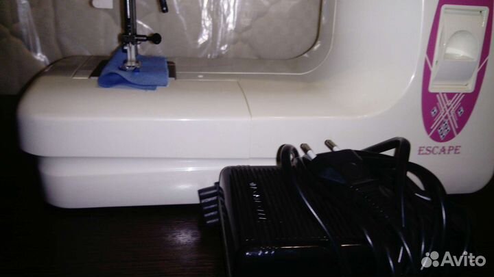 Швейная машинка janome V25 новая